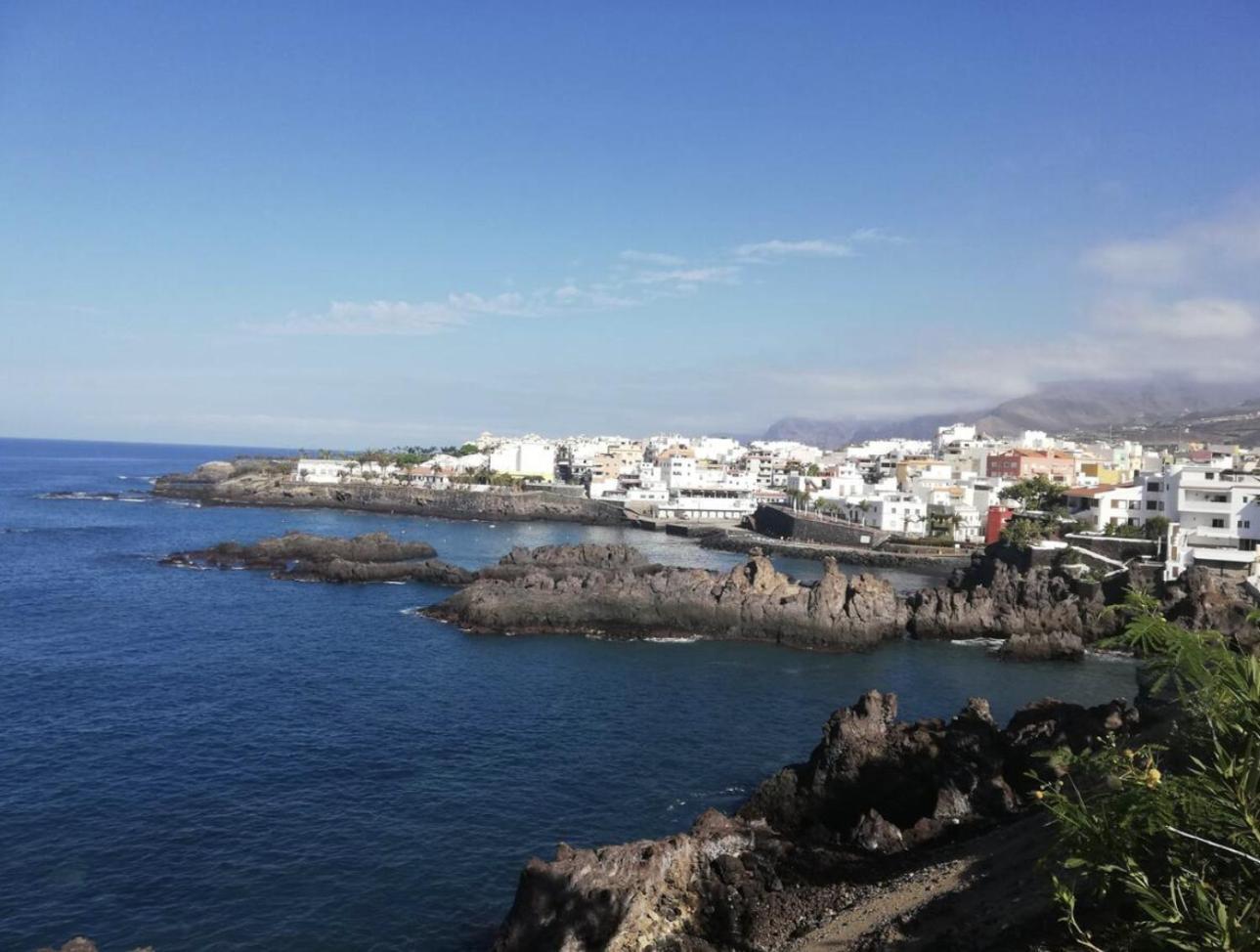 Alcala Seaside Apartment, Two Rooms, Private Parking מראה חיצוני תמונה