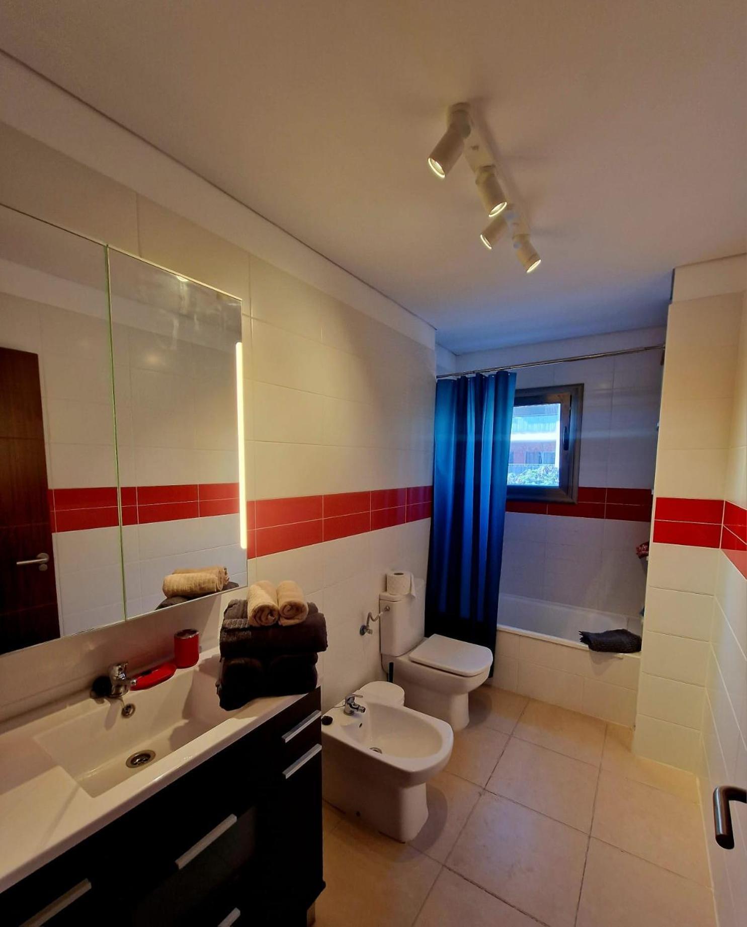 Alcala Seaside Apartment, Two Rooms, Private Parking מראה חיצוני תמונה