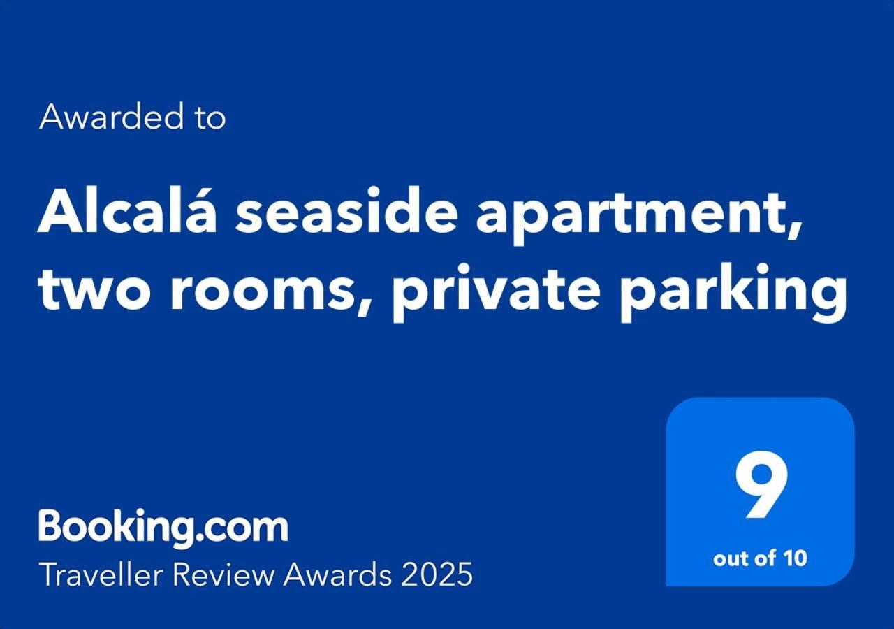 Alcala Seaside Apartment, Two Rooms, Private Parking מראה חיצוני תמונה